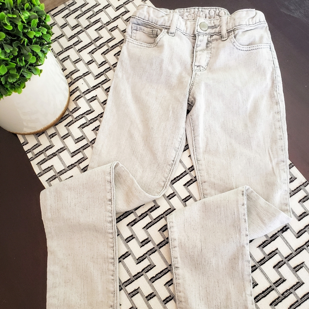 Gap white wash Gray jeans